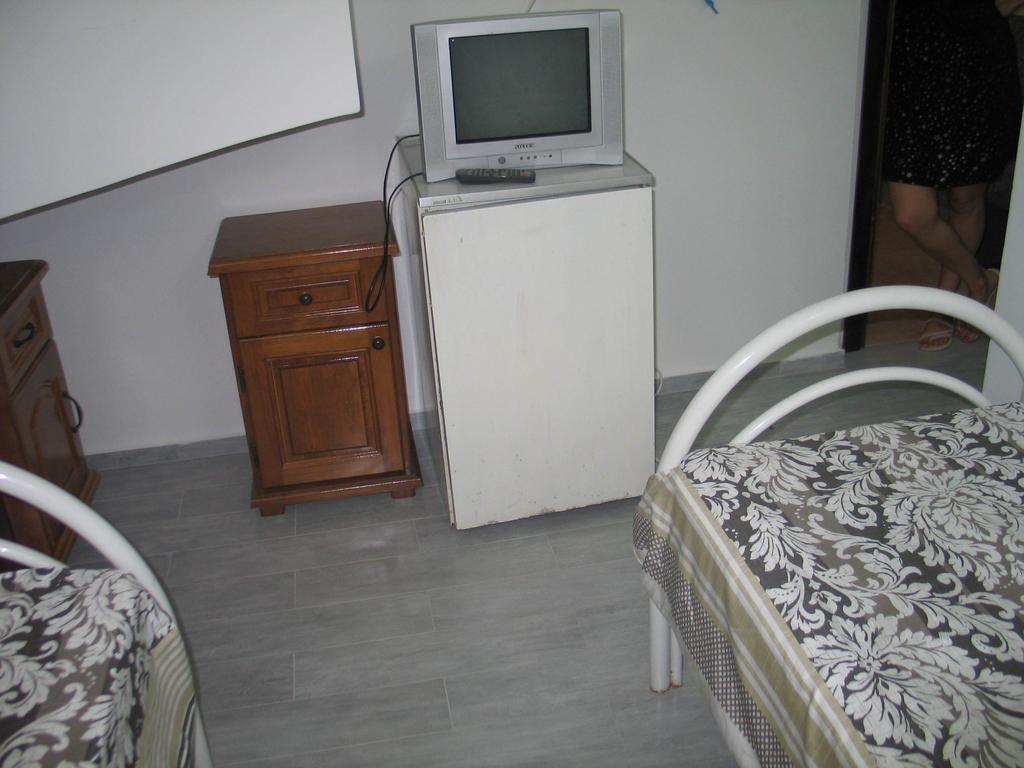 Guest House Dena Dobra Voda Room photo