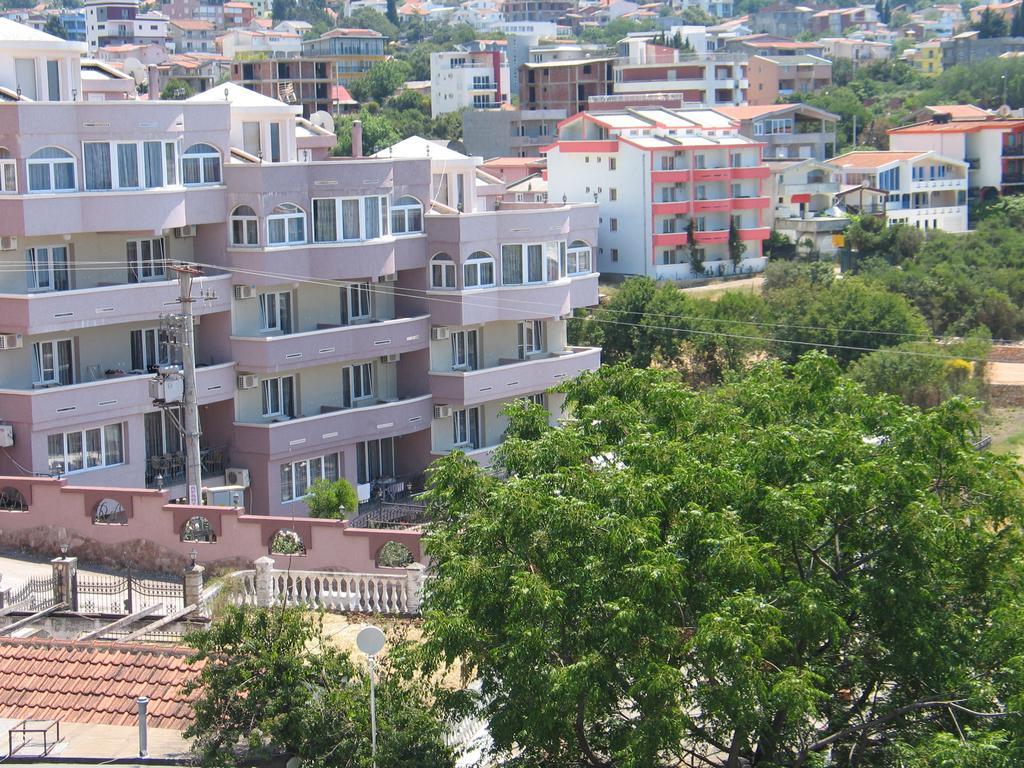 Guest House Dena Dobra Voda Exterior photo