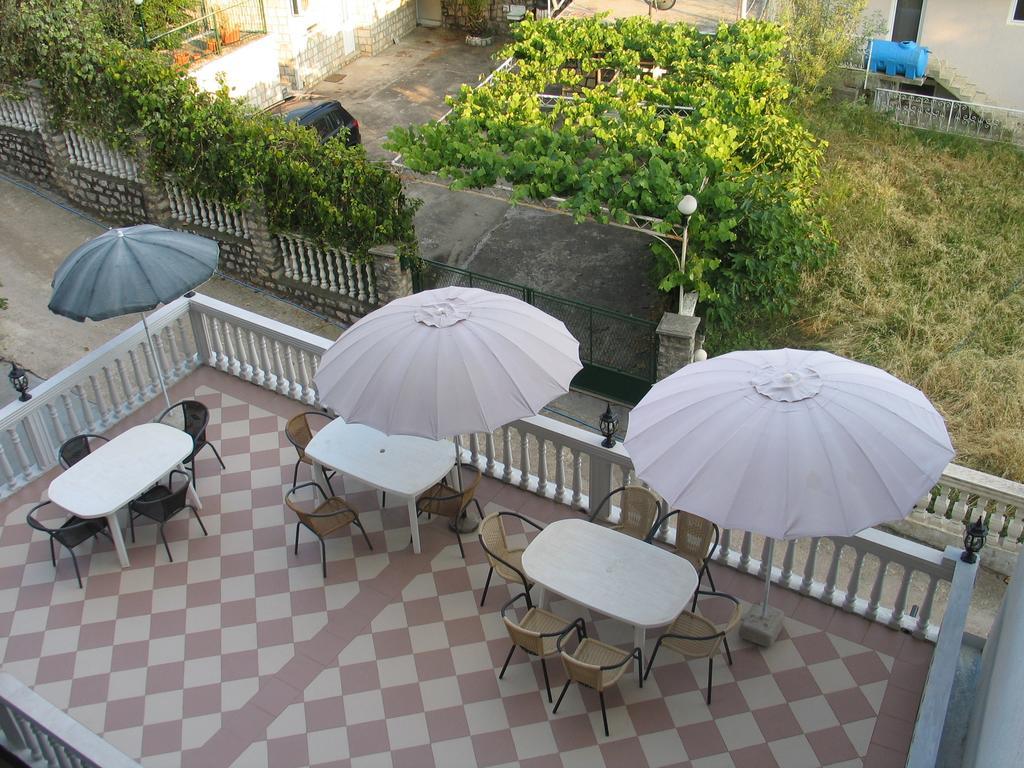 Guest House Dena Dobra Voda Exterior photo