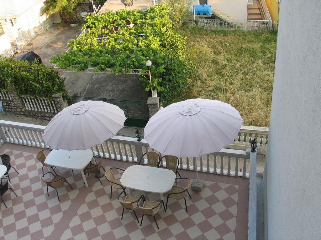 Guest House Dena Dobra Voda Exterior photo