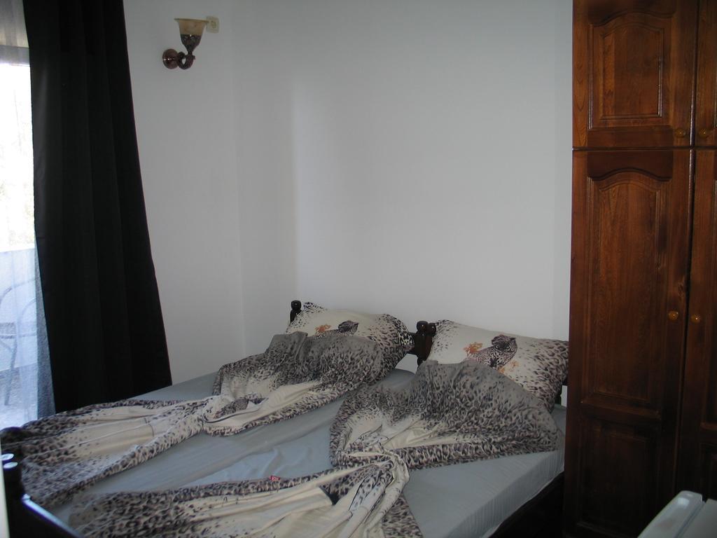 Guest House Dena Dobra Voda Exterior photo